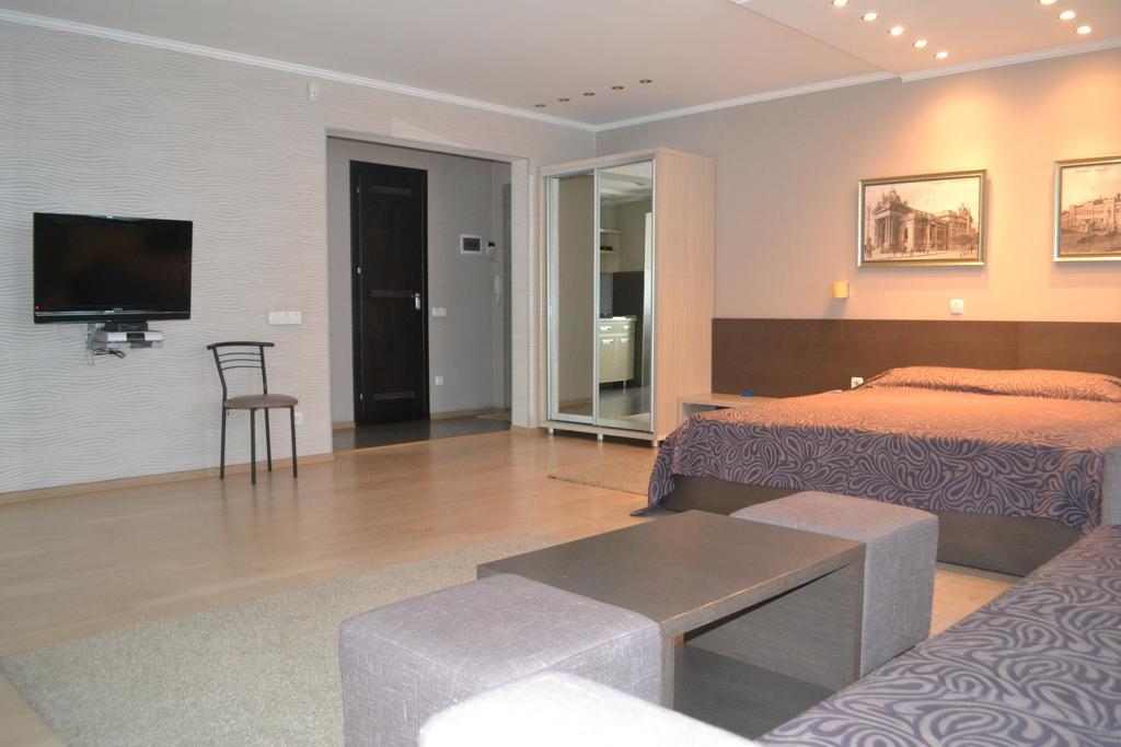 צ'יסינאו Apartments On Negruzzi 6/2 מראה חיצוני תמונה