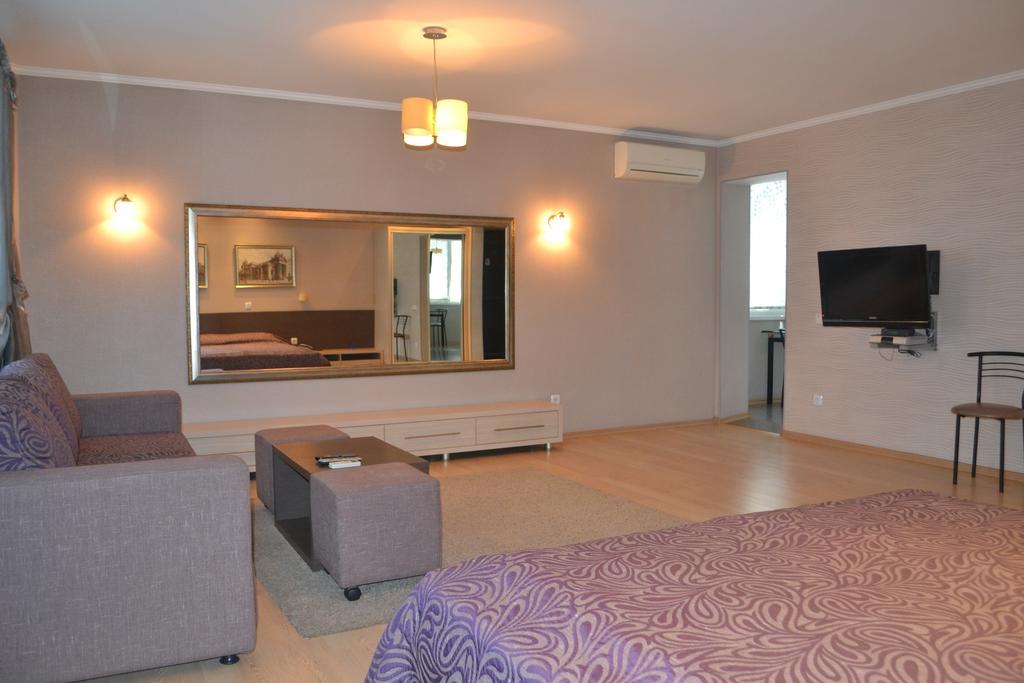 צ'יסינאו Apartments On Negruzzi 6/2 מראה חיצוני תמונה