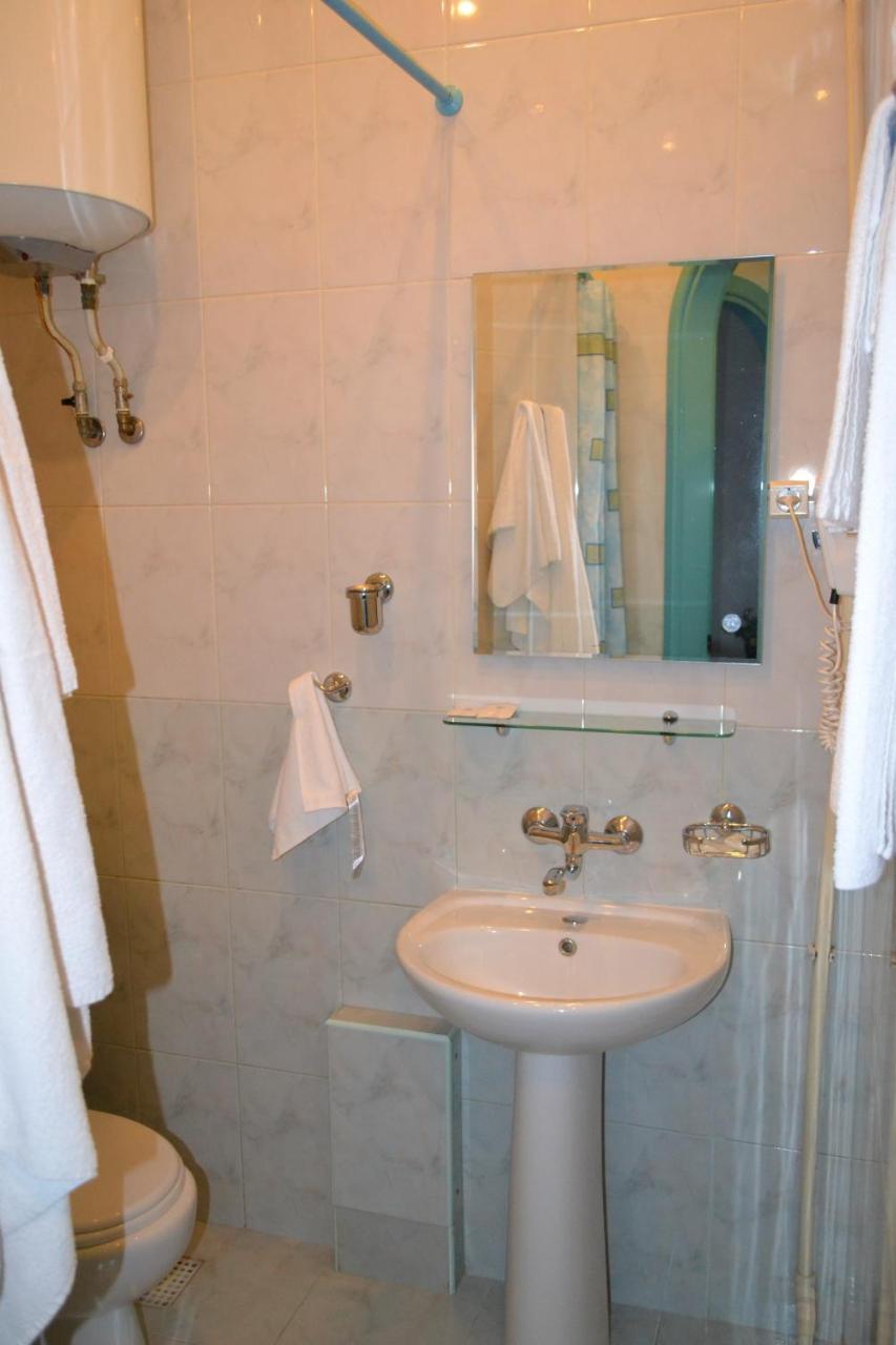צ'יסינאו Apartments On Negruzzi 6/2 מראה חיצוני תמונה